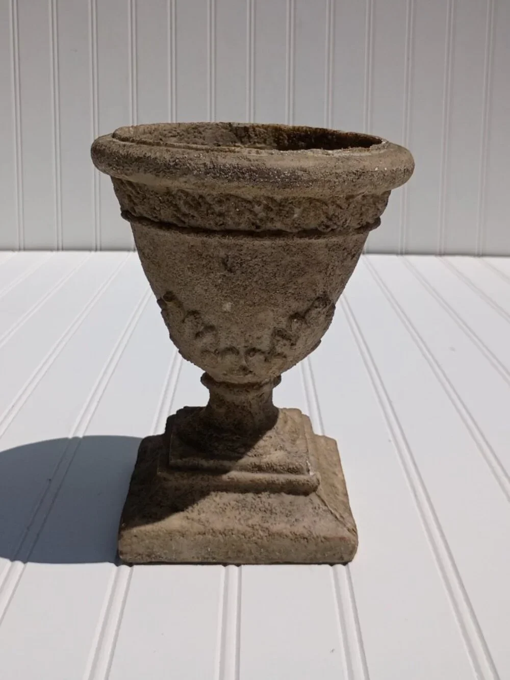 Vintage Style Decorative Urn Vase 8-inch Lightweight Resin Cement Look Old World